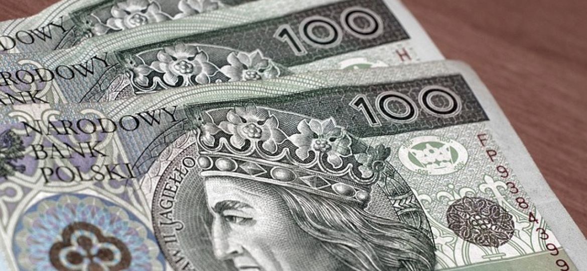 <strong>PRAWNIK ODPOWIADA.</strong> Zwrot nadpłaconego podatku. Jakie są terminy? <strong>[MOBILNE STUDIO]</strong>