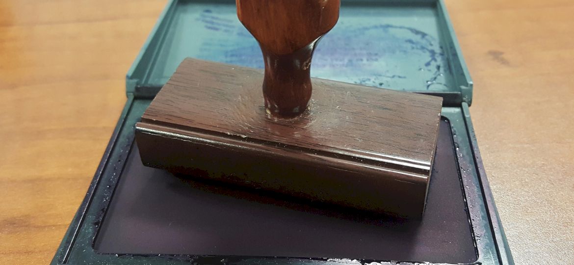 <strong>PRAWNIK ODPOWIADA.</strong> Mieszkanie przepisane w zamian za dożywocie. Jak rozwiązać taką umowę? <strong>[MOBILNE STUDIO]</strong>