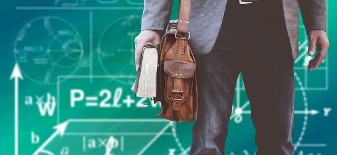 <strong>PRAWNIK ODPOWIADA.</strong> Odprawa emerytalna dla nauczyciela. Jakie są zasady?