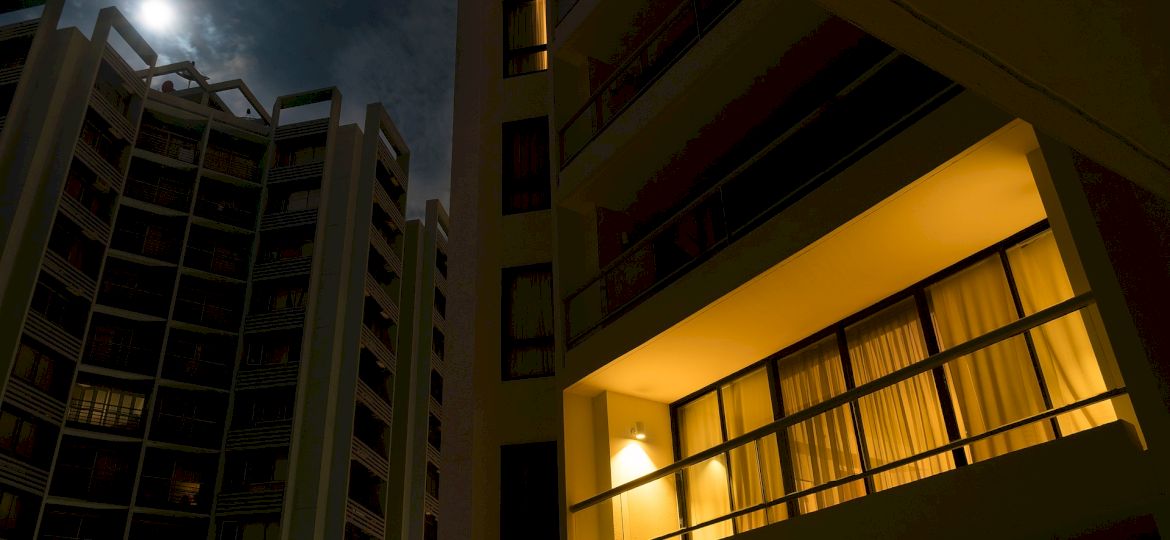 <strong>NASZ PORADNIK.</strong> Cisza nocna. Co na jej temat m&oacute;wi prawo?