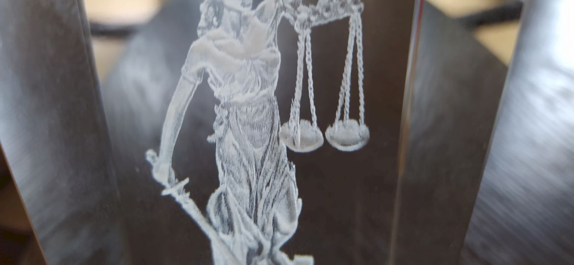 <strong>PRAWNIK ODPOWIADA.</strong> Wieczysta służebność. Czy można unieważnić taki zapis?