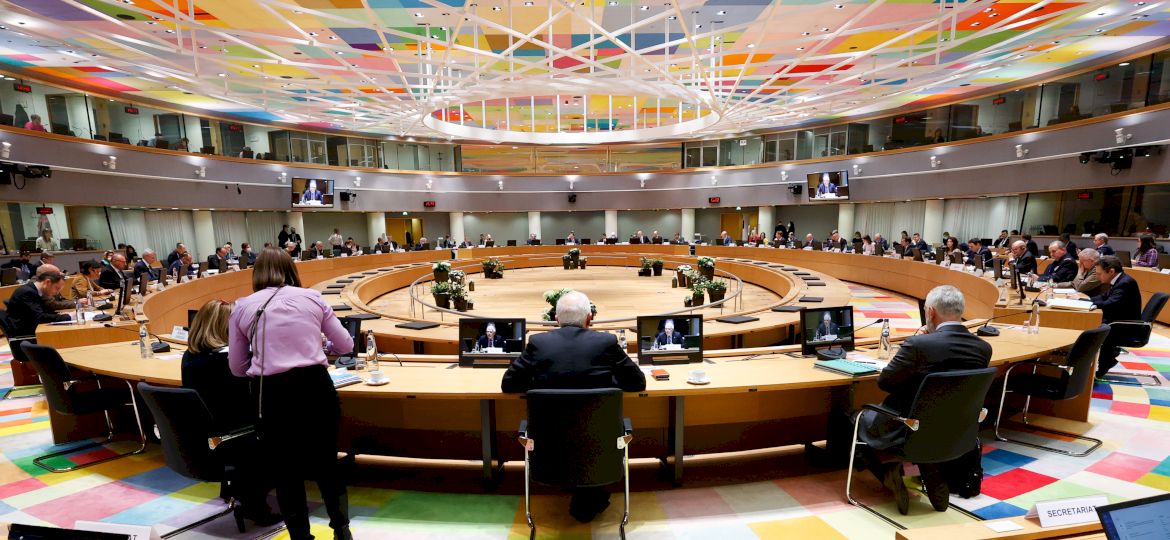 <strong>RAPORT IAOM.</strong> Postawa polityk&oacute;w i organizacji międzynarodowych wobec agresji Rosji na Ukrainę