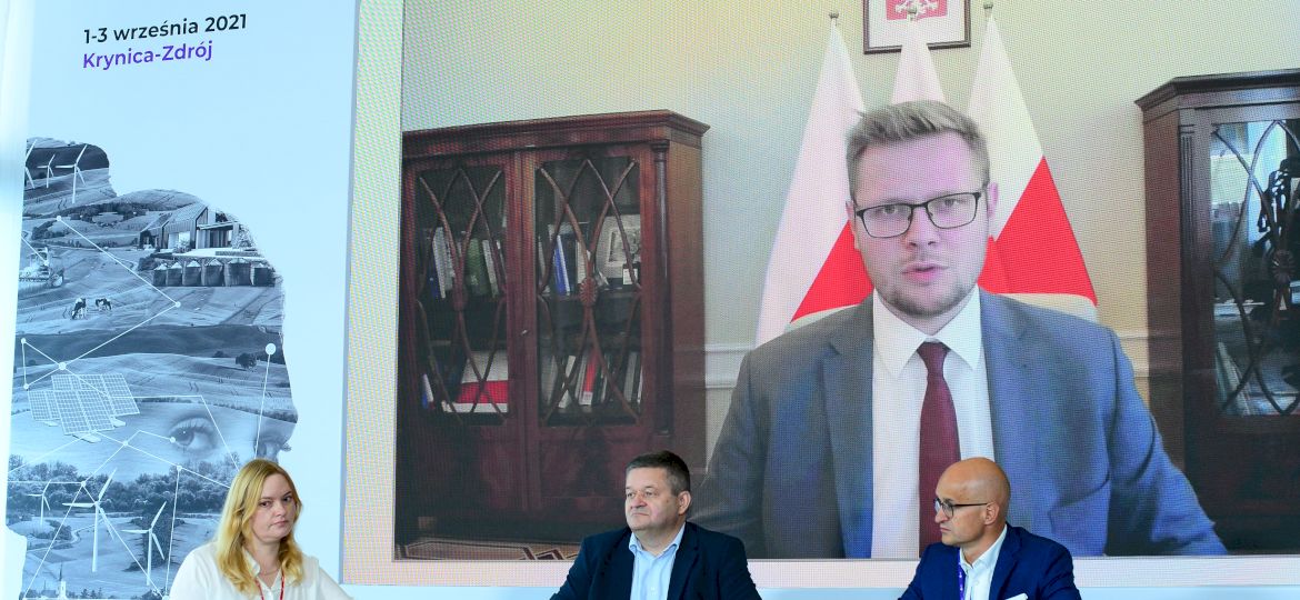 Reformy zakończone sukcesem. Już 35 proc. wszystkich postępowań sądowych jest prowadzonych elektronicznie