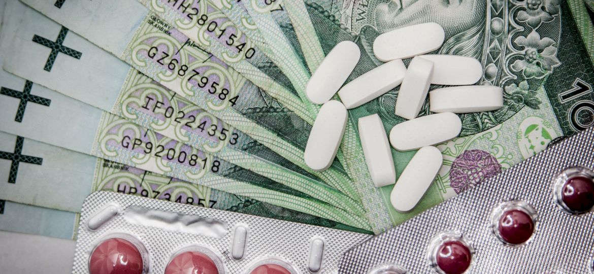 <strong>RAPORT IAOM.</strong> Mafia lekowa. Jak media opisują walkę z przestępcami