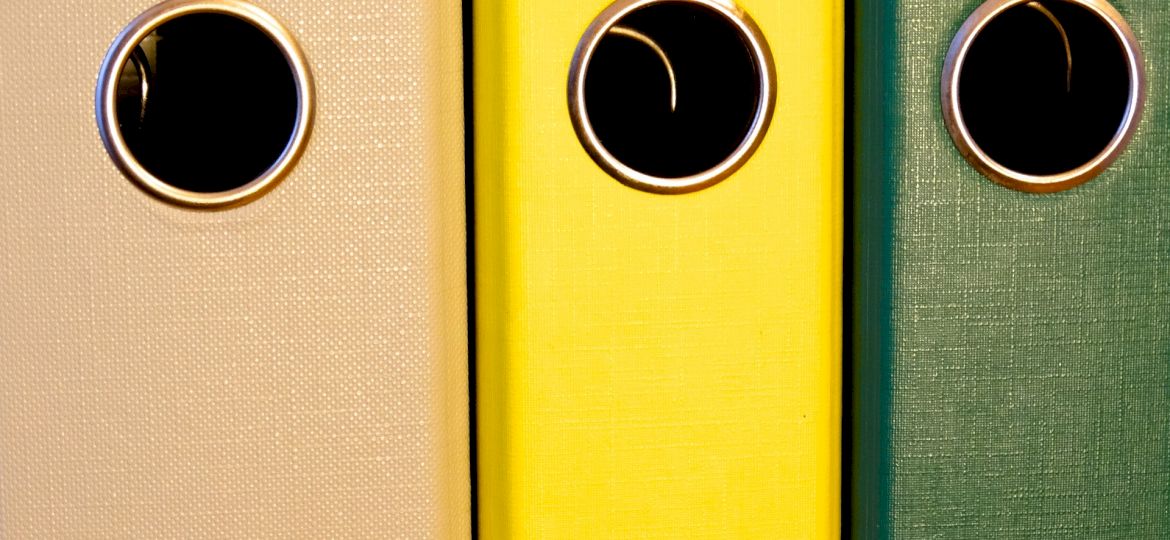 <strong>PRAWNIK ODPOWIADA.</strong> Księgowa nie chce zwr&oacute;cić dokument&oacute;w. Co robić? <strong>[MOBILNE STUDIO]</strong>