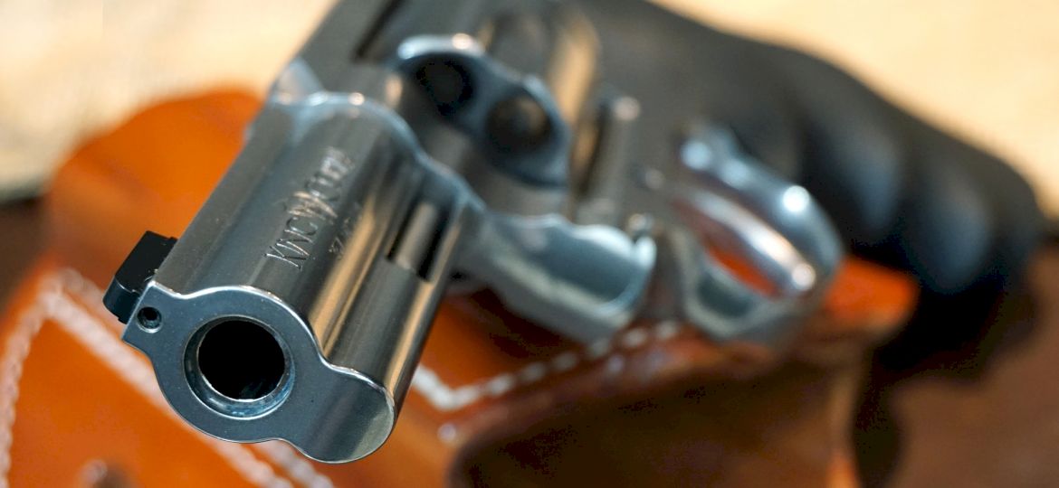 <strong>PRAWNIK WYJAŚNIA.</strong> Śmierć na planie filmowym. Czy aktor Alec Baldwin może trafić do więzienia?