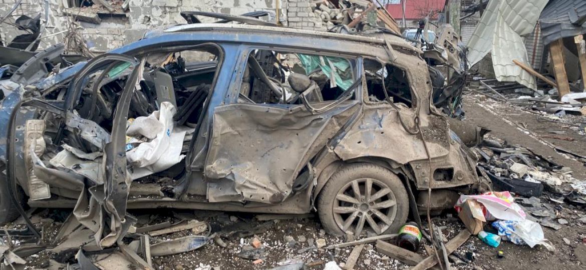 <strong>PRZEGLĄD MEDI&Oacute;W:</strong> Wojna może wywołać gł&oacute;d, fala uchodźc&oacute;w paraliżuje dworce, kłopoty Gerharda Schr&ouml;dera