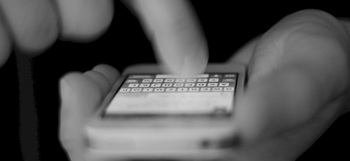 Ostrzeżenie przed kolejnym oszustwem. Uwaga na fałszywe wiadomości o &bdquo;nocnej lokacie&rdquo;