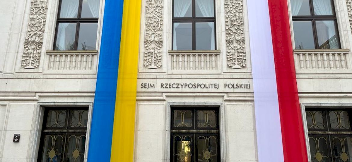 <strong>POMOC OFIAROM WOJNY. </strong>Już ponad 1,3 mln Ukraińc&oacute;w uciekło do Polski <strong>[WIDEO]</strong>