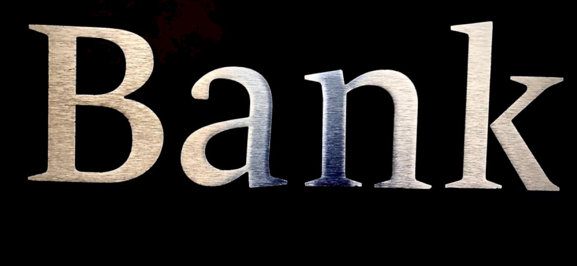 <strong>PRZEGLĄD MEDI&Oacute;W:</strong> Mamy bankster&oacute;w zamiast bankier&oacute;w, prokuratura bada samoch&oacute;d Gersdorf, niemiecka polityk sojuszniczką Putina