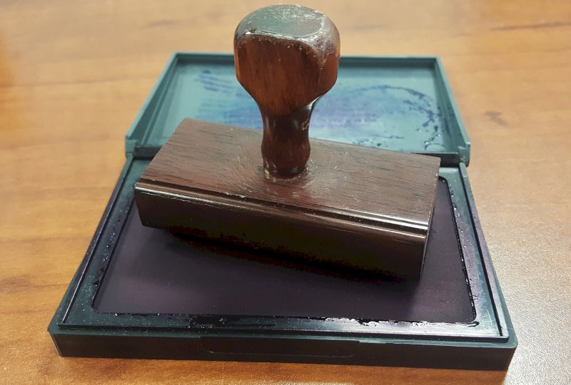 <strong>PRAWNIK ODPOWIADA.</strong> Mieszkanie przepisane w zamian za dożywocie. Jak rozwiązać taką umowę? <strong>[MOBILNE STUDIO]</strong>