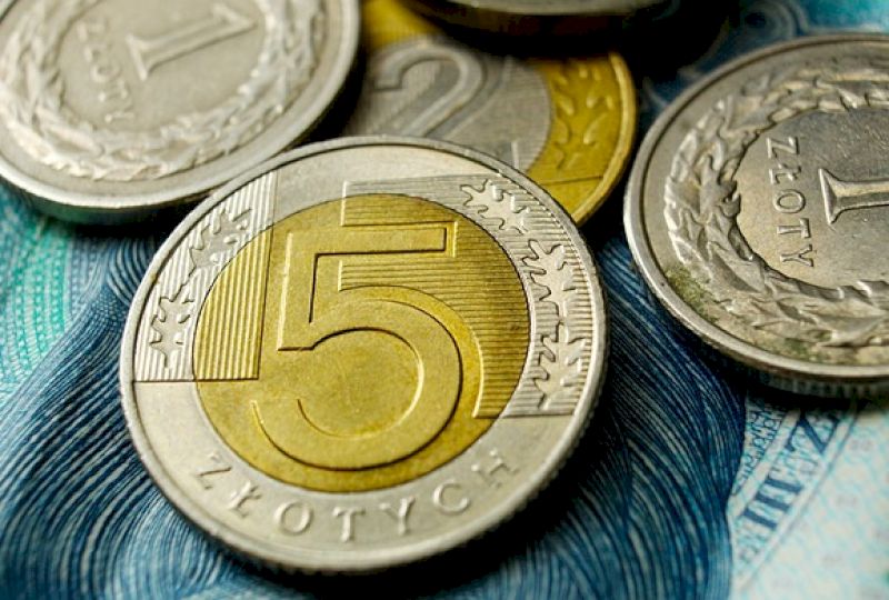 <strong>PRAWNIK ODPOWIADA.</strong> Kiedy jest możliwe potrącanie wypłat 500 plus na poczet dług&oacute;w?