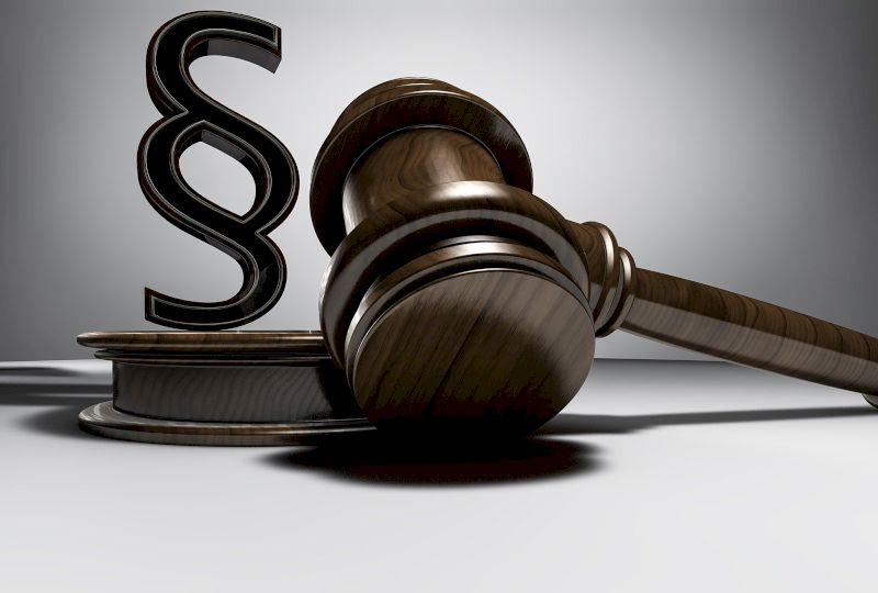 <strong>PRAWNIK ODPOWIADA.</strong> Czy sądowe odrzucenie spadku trzeba potwierdzić u notariusza?