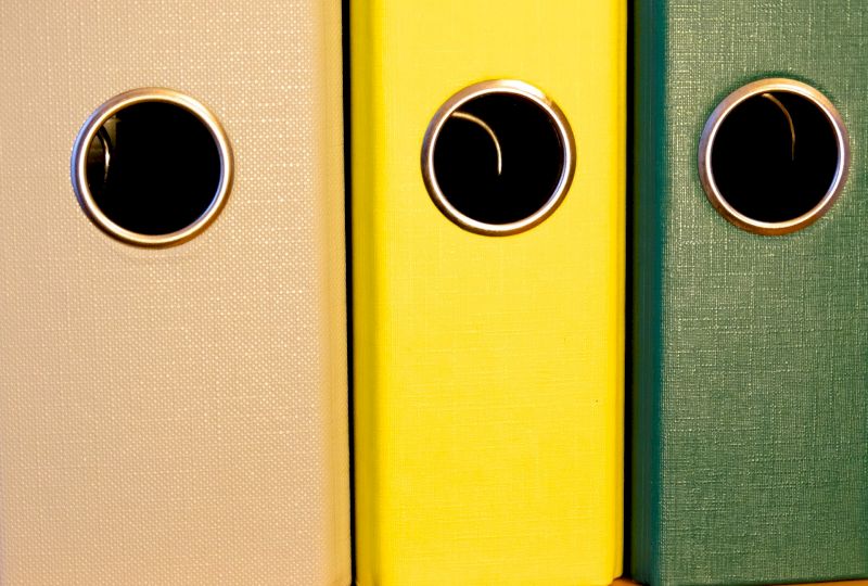 <strong>PRAWNIK ODPOWIADA.</strong> Księgowa nie chce zwr&oacute;cić dokument&oacute;w. Co robić? <strong>[MOBILNE STUDIO]</strong>