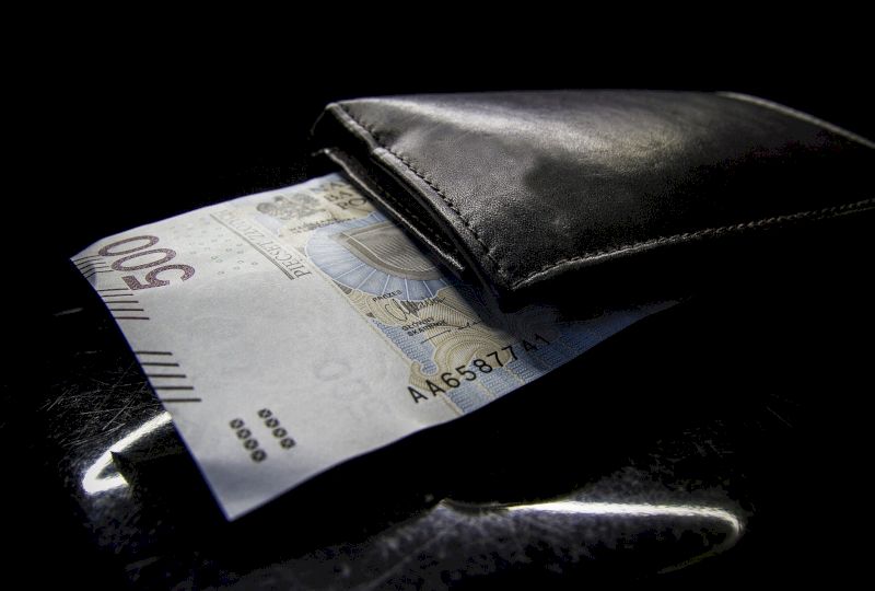 <strong>PRAWNIK ODPOWIADA.</strong> KRUS kontra ZUS. Czy mamy wyb&oacute;r?