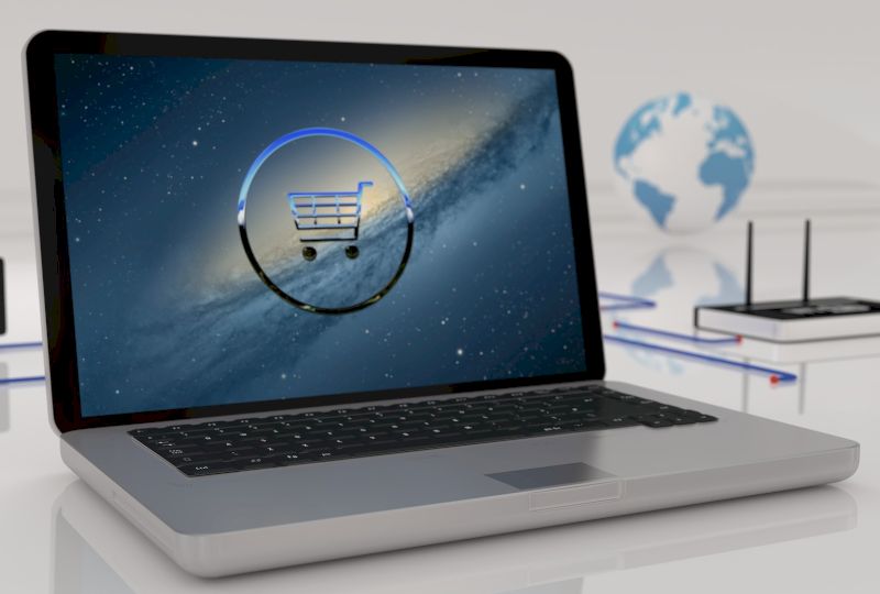 <strong>NASZ RAPORT. </strong>Jak nie dać się oszukać, sprzedając w sieci?