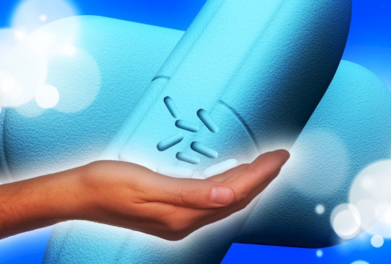 Остерігайтеся шахраїв, які продають незаконні рецепти або торгують ліками