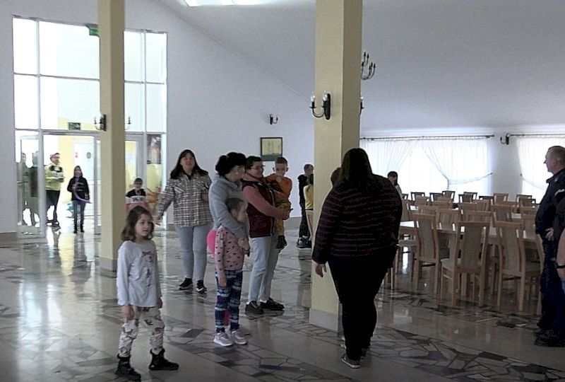 <strong>POMOC OFIAROM WOJNY.</strong> Sieć Ośrodk&oacute;w Pomocy Pokrzywdzonym wspiera uchodźc&oacute;w z Ukrainy <strong>[MOBILNE STUDIO]</strong>